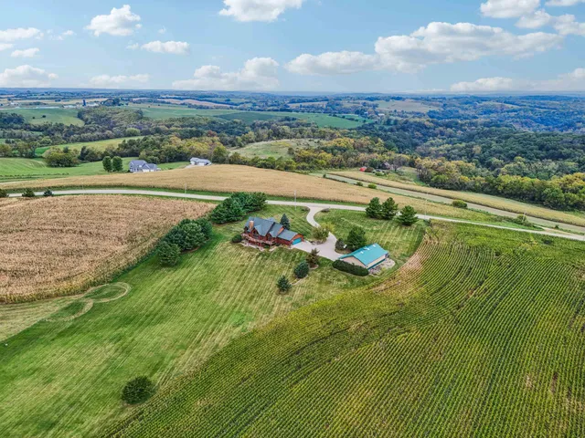 $1,980,000 | 4721 County Road ZZ, Dodgeville, WI 53533