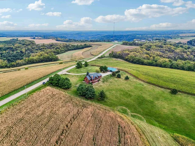 $1,980,000 | 4721 County Road ZZ, Dodgeville, WI 53533