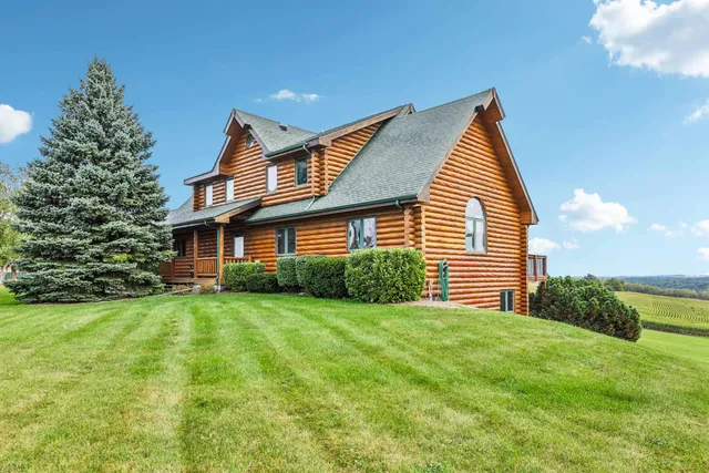 $1,980,000 | 4721 County Road ZZ, Dodgeville, WI 53533