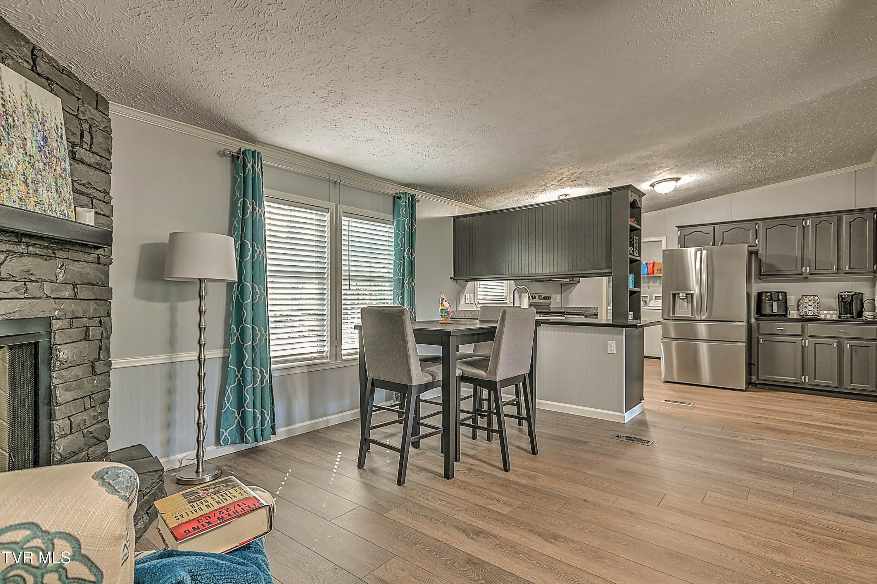 540 Long Hollow Road Elizabethton, TN 37643 - Photo 15 of 36 Breakfast Nook area
