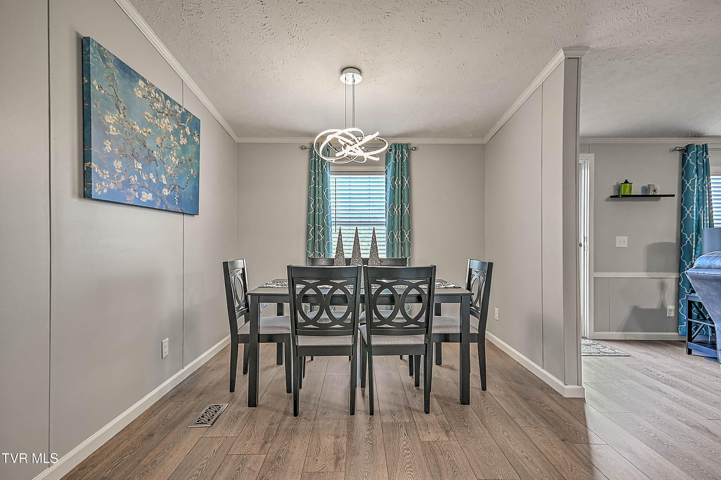 540 Long Hollow Road Elizabethton, TN 37643 - Photo 21 of 36 Dining Room