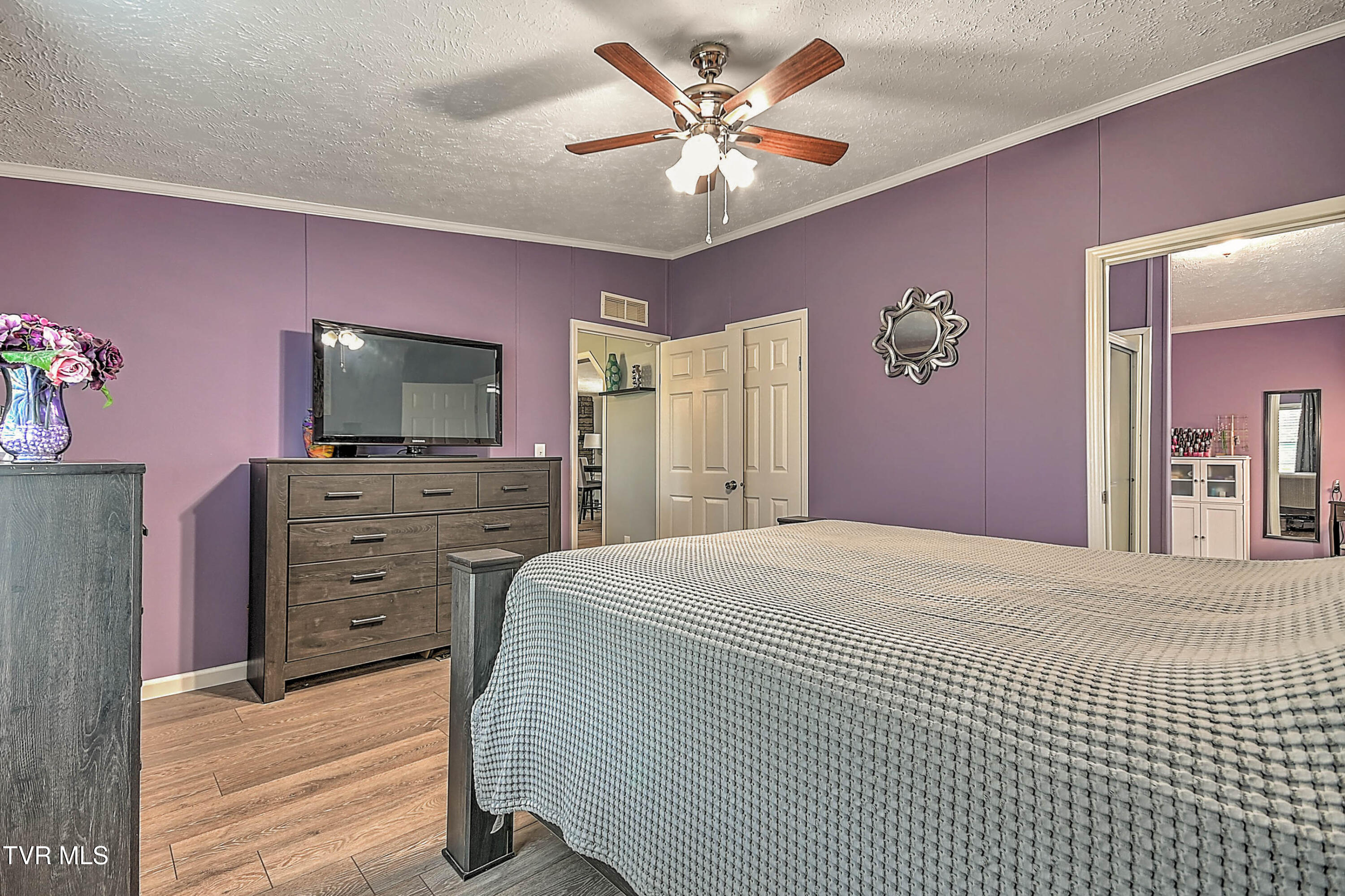 540 Long Hollow Road Elizabethton, TN 37643 - Photo 27 of 36 Master Bedroom