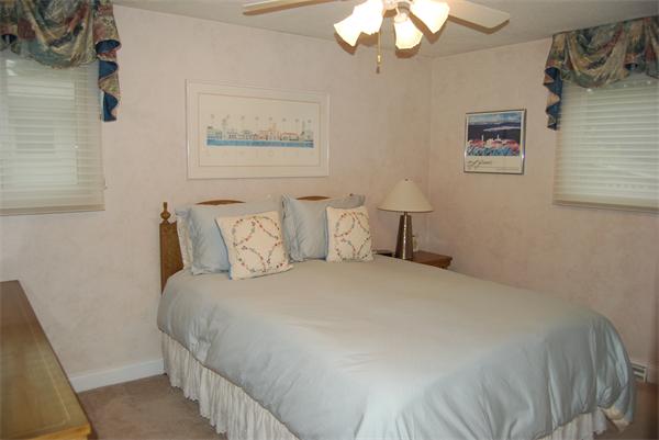 24 Randy Road Framingham, MA 01701 - Photo 12 of 27 Gallery Image 12