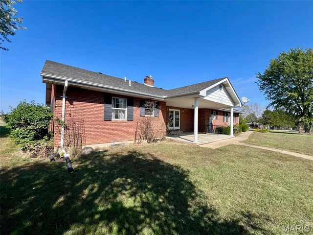 $455,000 | 1976 East Highway 28, Owensville, MO 65066