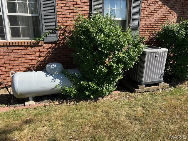 $455,000 | 1976 East Highway 28, Owensville, MO 65066