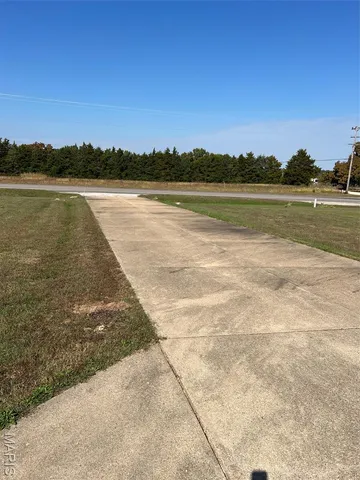 $455,000 | 1976 East Highway 28, Owensville, MO 65066