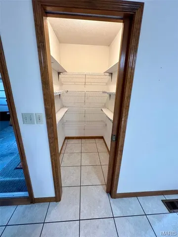 $455,000 | 1976 East Highway 28, Owensville, MO 65066