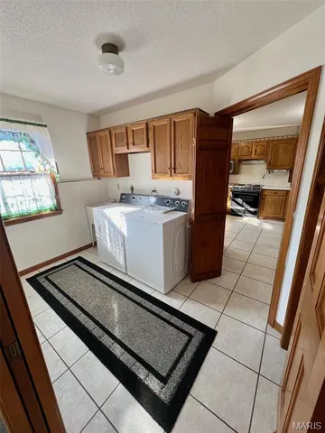 $455,000 | 1976 East Highway 28, Owensville, MO 65066