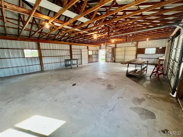 $425,000 | 1976 East Highway 28, Owensville, MO 65066