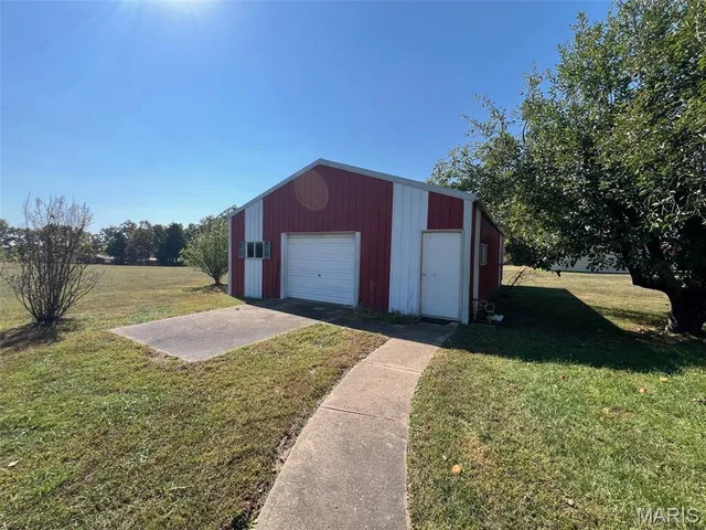 $455,000 | 1976 East Highway 28, Owensville, MO 65066