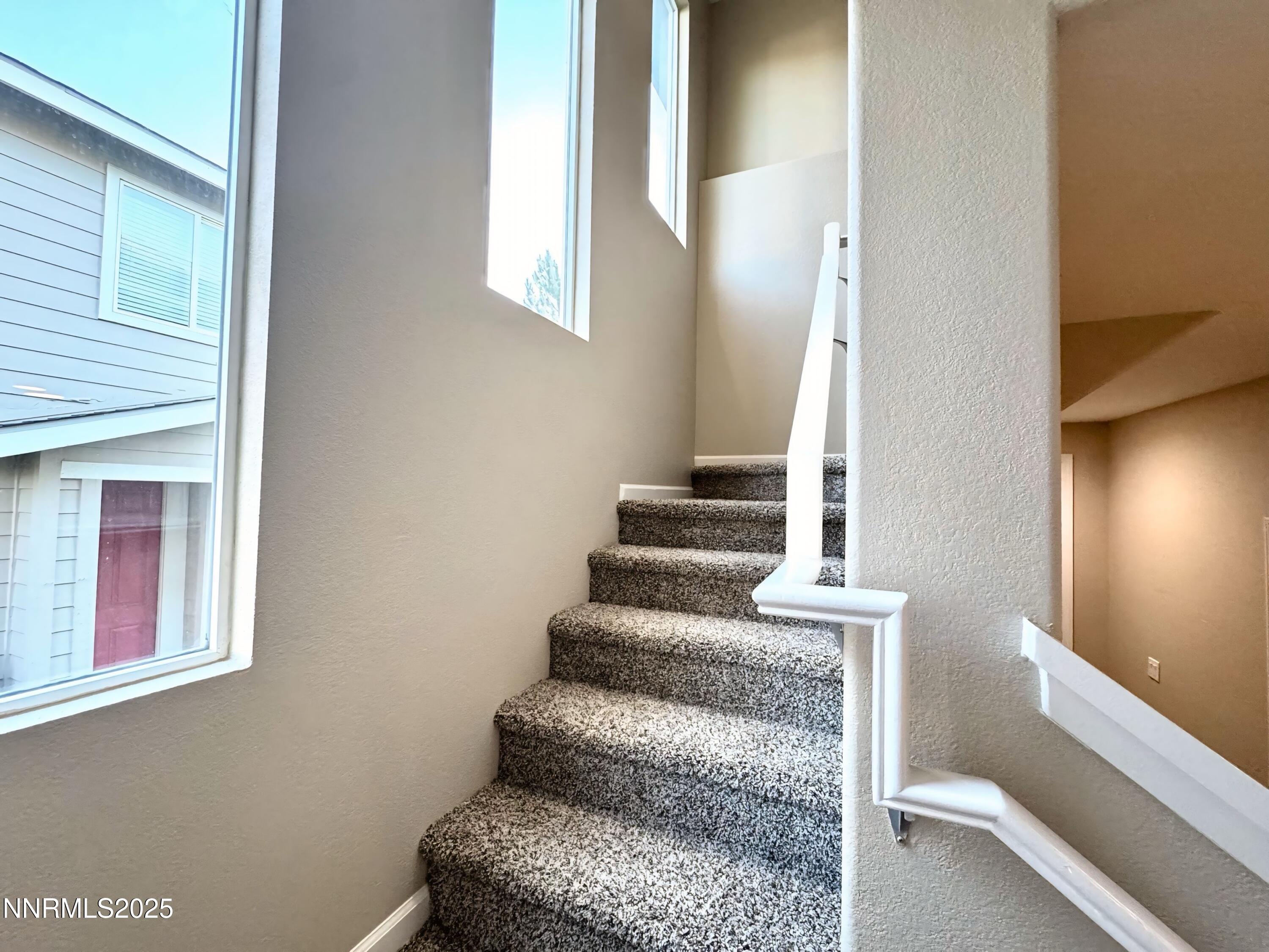 9255 Lone Wolf Circle Reno, NV 89506 - Photo 12 of 28 IMG_2658