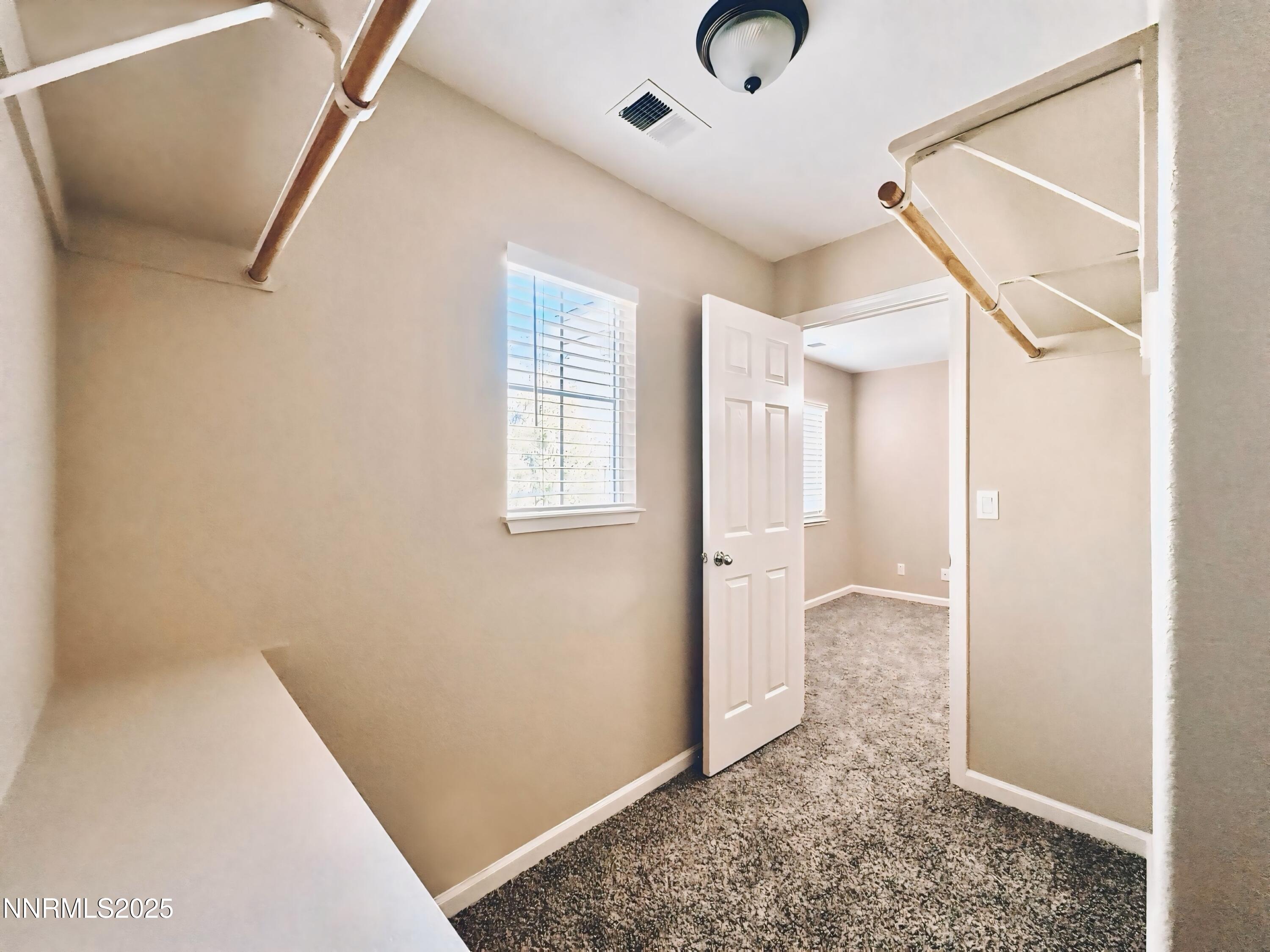 9255 Lone Wolf Circle Reno, NV 89506 - Photo 14 of 28 IMG_3024