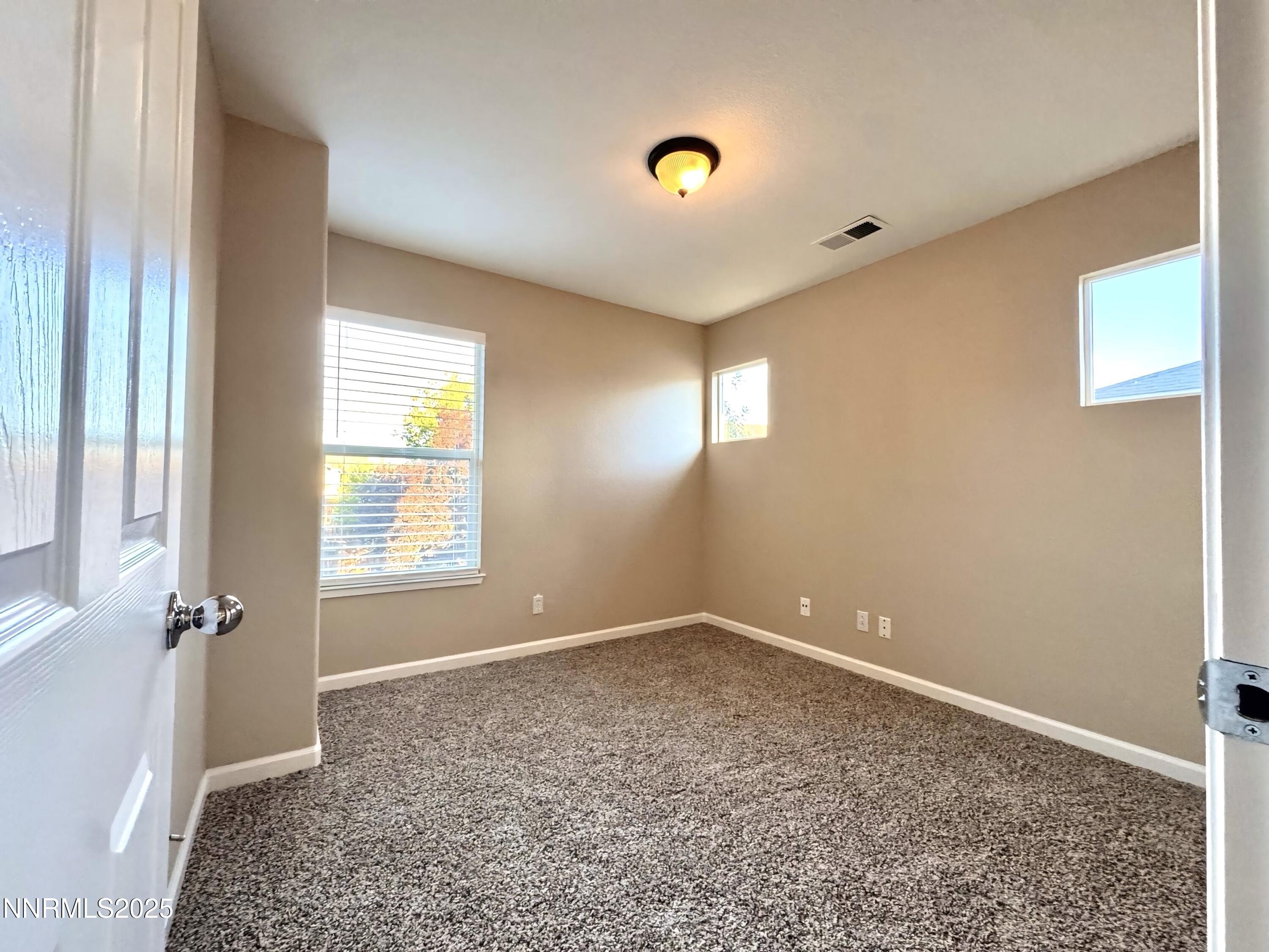 9255 Lone Wolf Circle Reno, NV 89506 - Photo 19 of 28 IMG_2628