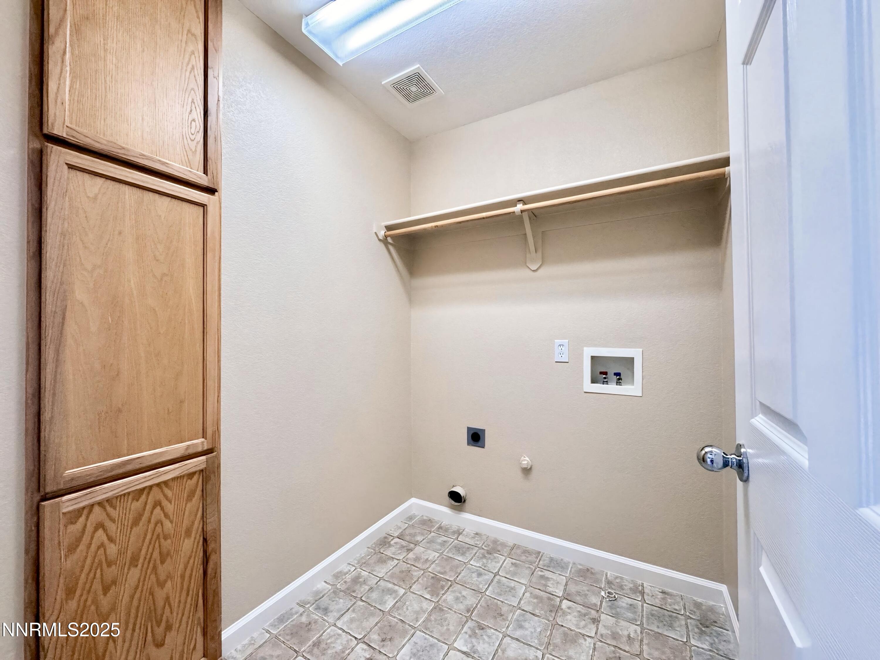 9255 Lone Wolf Circle Reno, NV 89506 - Photo 22 of 28 IMG_3013