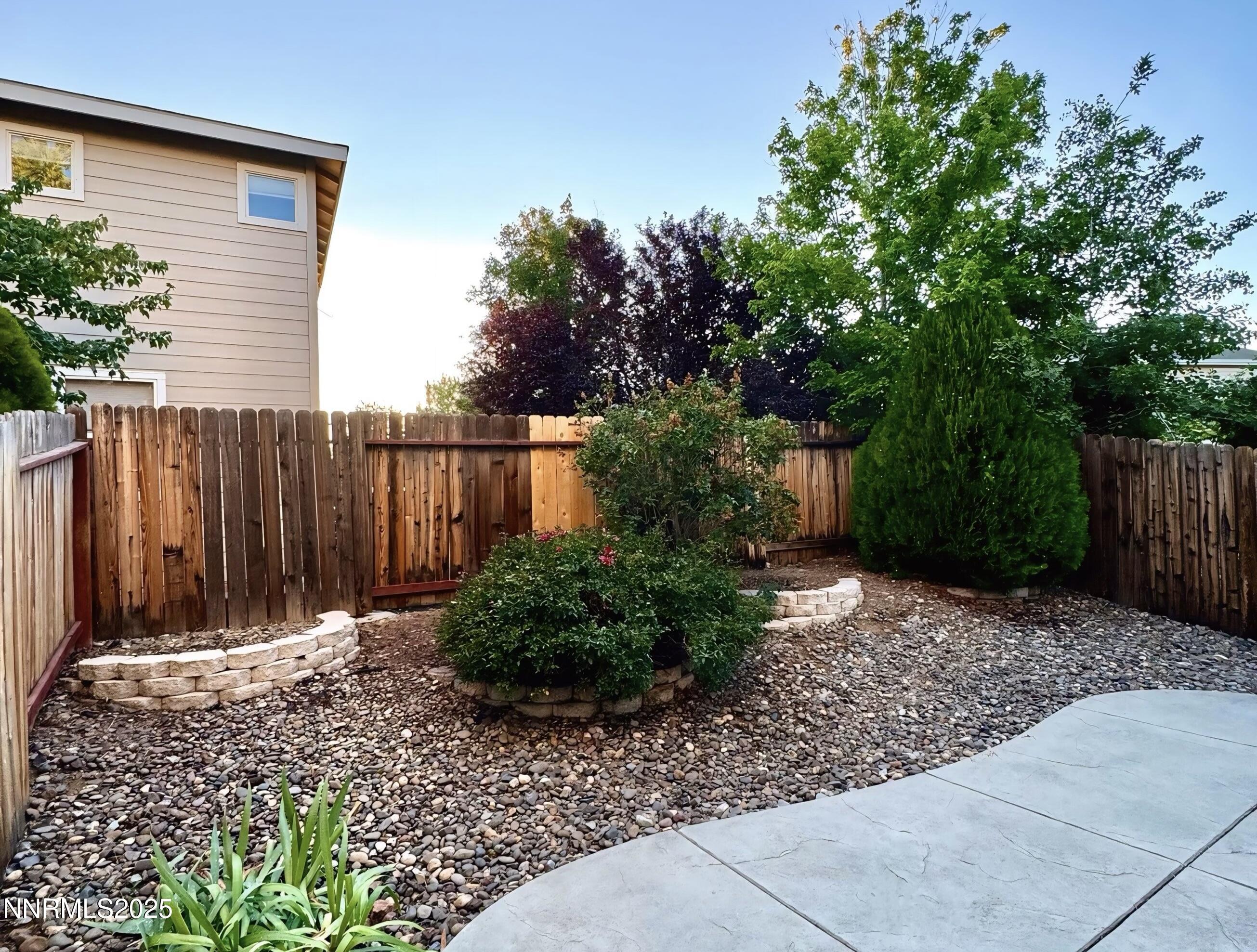 9255 Lone Wolf Circle Reno, NV 89506 - Photo 5 of 28 C1443B84-31DC-49A8-84F7-5C7D5D7227D1