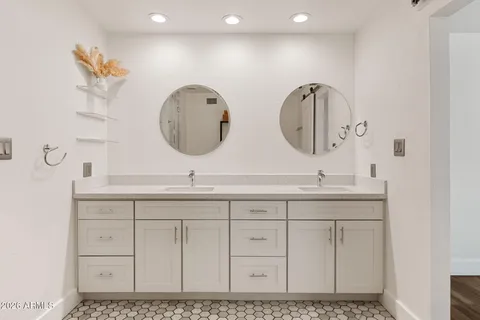 $995,000 | 7750 East Pleasant Run, Scottsdale, AZ 85258