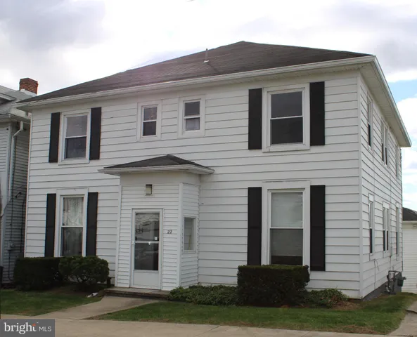 $875 | 22 Pleasant Avenue, Red Lion, PA 17356