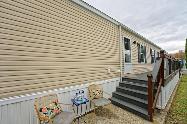 $99,000 | 28 Matthew Drive, Castleton-on-Hudson, NY 12033