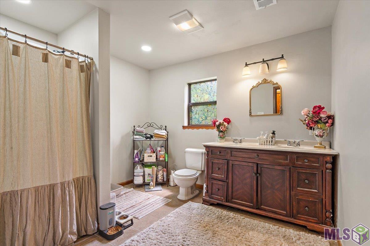 22445 Joe May Road Denham Springs, LA 70726 - Photo 11 of 23 Gallery Image 11