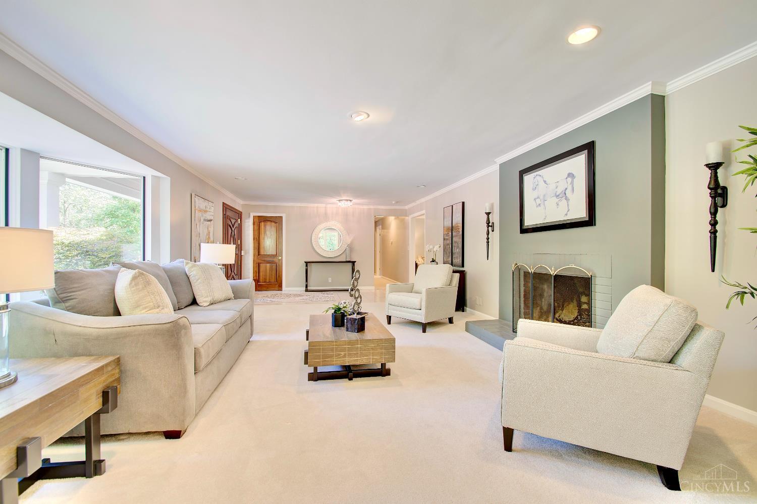 5995 Drake Road Cincinnati, OH 45243 - Photo 7 of 80