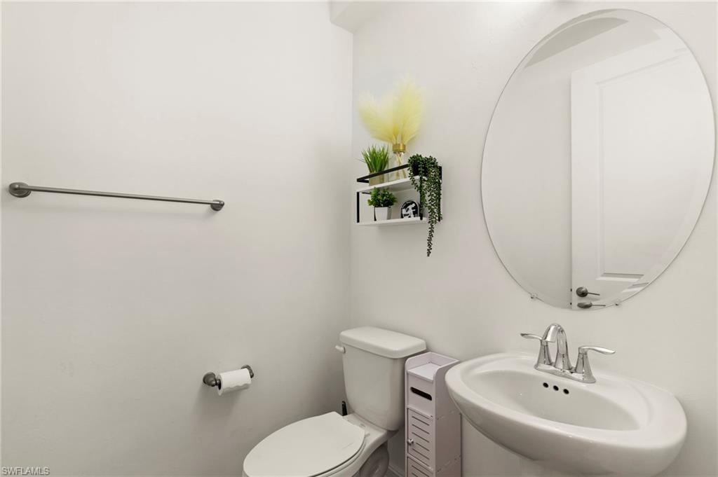 7598 Rockefeller Drive Naples, FL 34119 - Photo 17 of 27