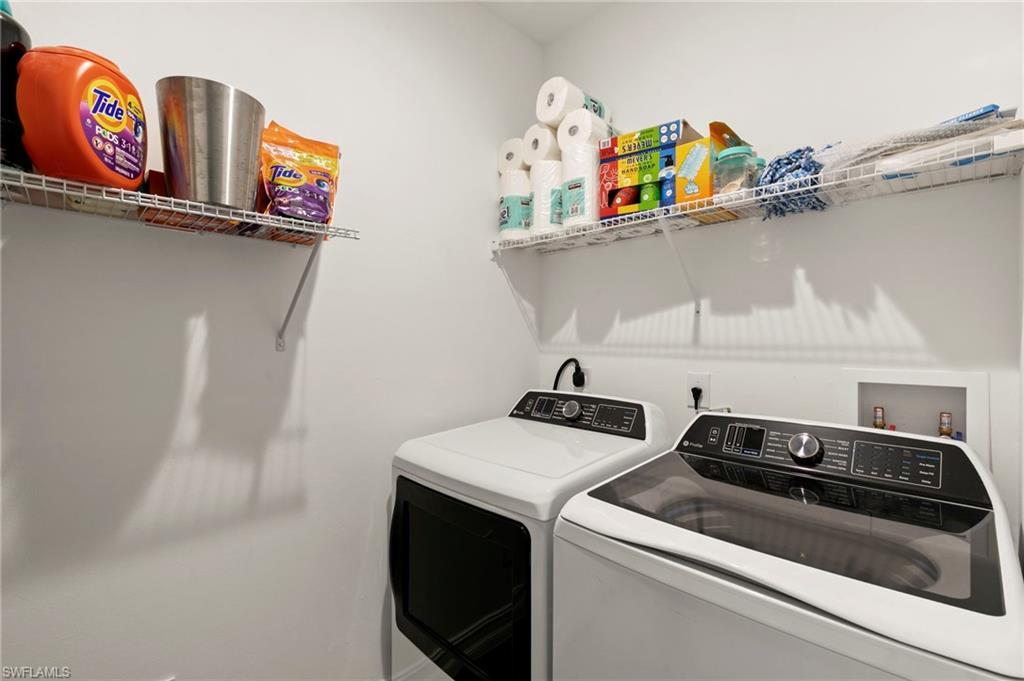 7598 Rockefeller Drive Naples, FL 34119 - Photo 18 of 27