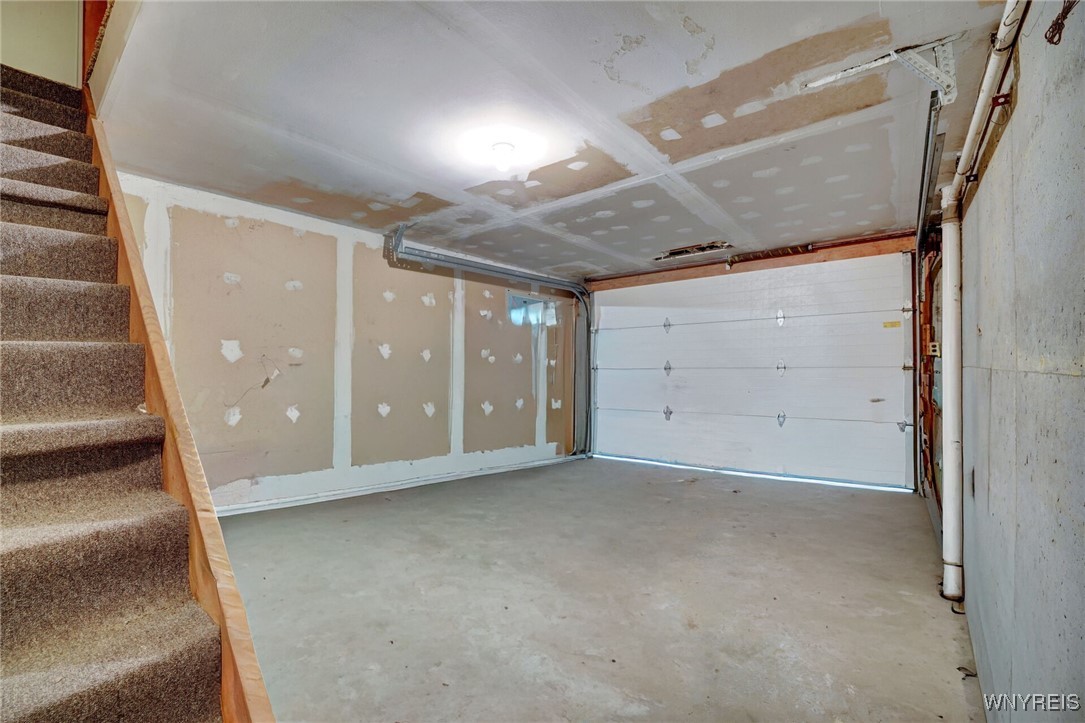 4451 Block Road Delevan, NY 14042 - Photo 27 of 47