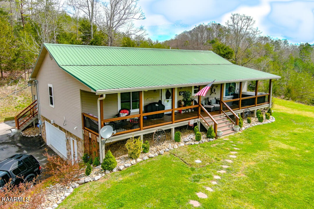 2520 Audley Moore Road Sevierville, TN 37876 - Photo 1 of 59 Gallery Image 1