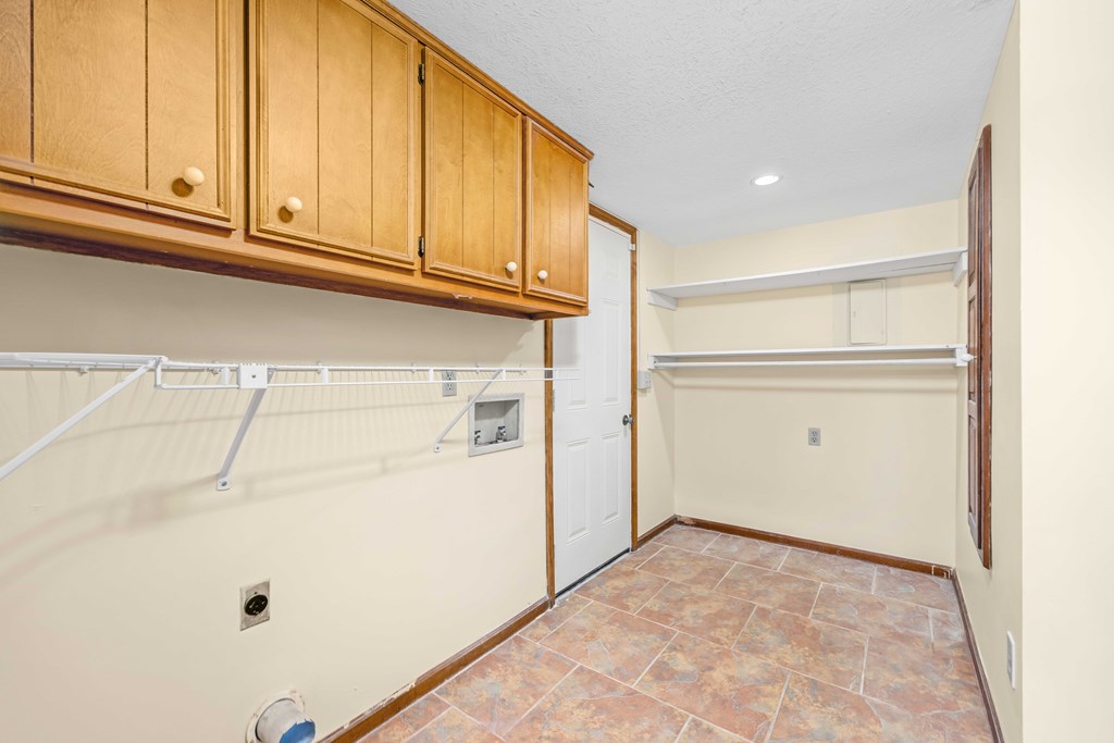 8535 Jackson Road Midland, GA 31820 - Photo 64 of 69 Mud room