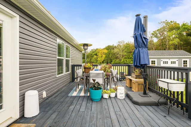 a view of a house with a big yard