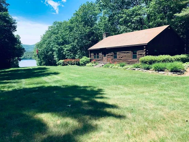 $2,500 | 452 North Shore Road, Hebron, NH 03241