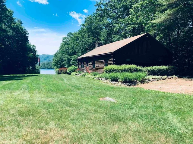 $2,500 | 452 North Shore Road, Hebron, NH 03241