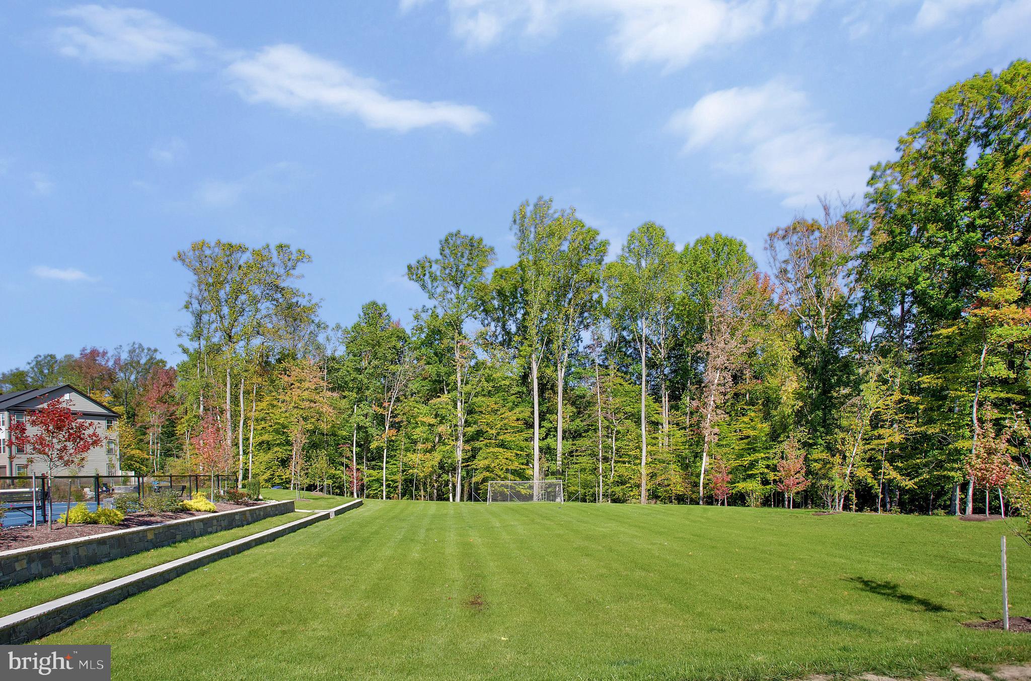 244 Mainstream Drive Laurel, MD 20724 - Photo 27 of 36 a view of a city