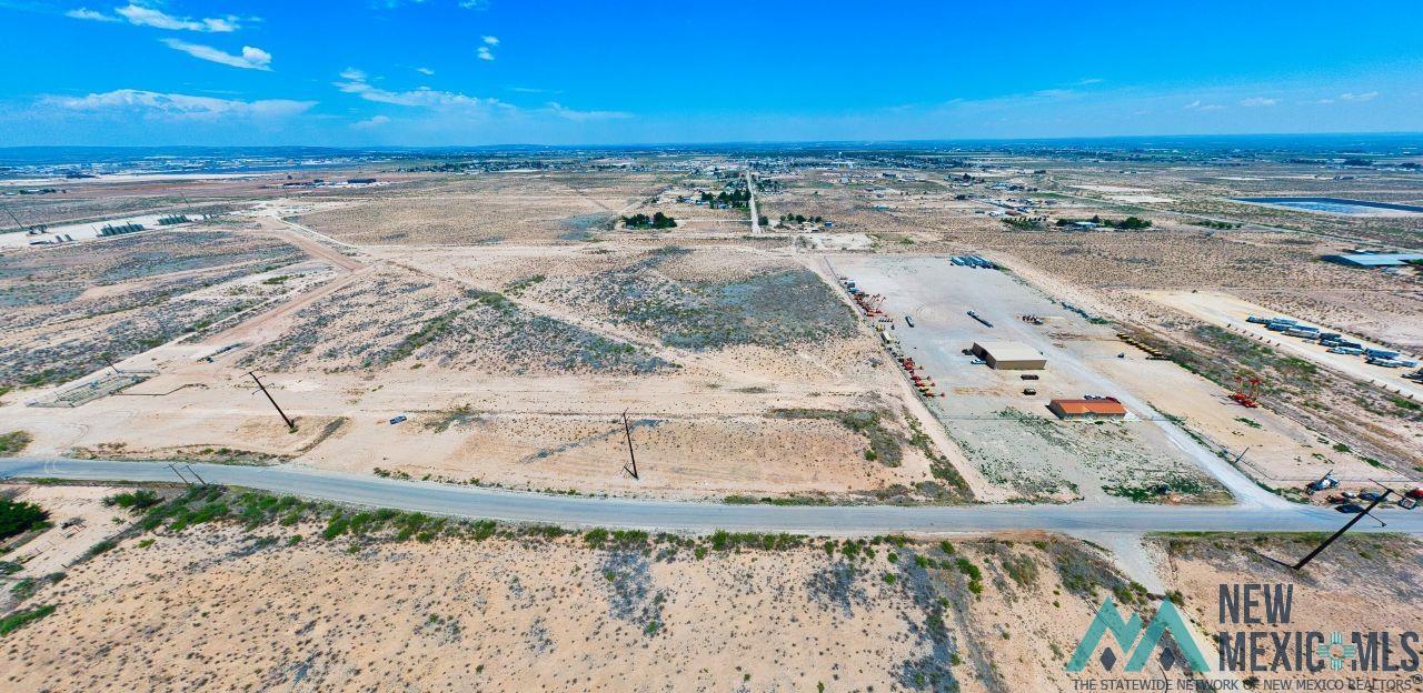 East Harkness Road Carlsbad, NM 88220 - Photo 5 of 15