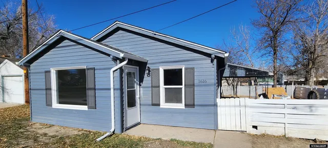 $210,000 | 1616 East 1st Street, Casper, WY 82601
