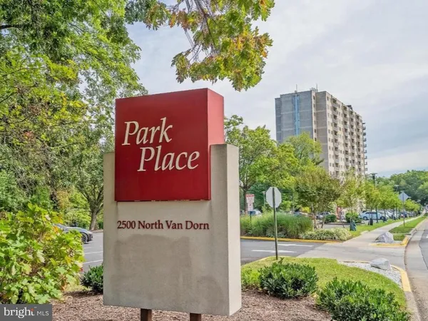 $1,850 | 2500 North Van Dorn Street, Unit 1517, Alexandria, VA 22302