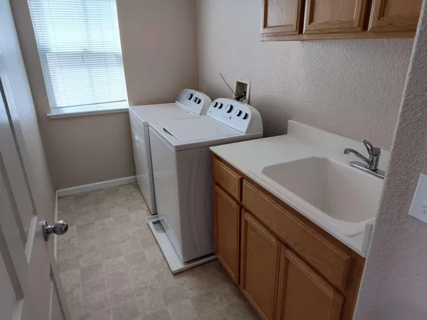 $700,000 | 1153 Powell Court, Tracy, CA 95304