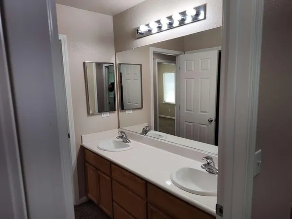 $700,000 | 1153 Powell Court, Tracy, CA 95304