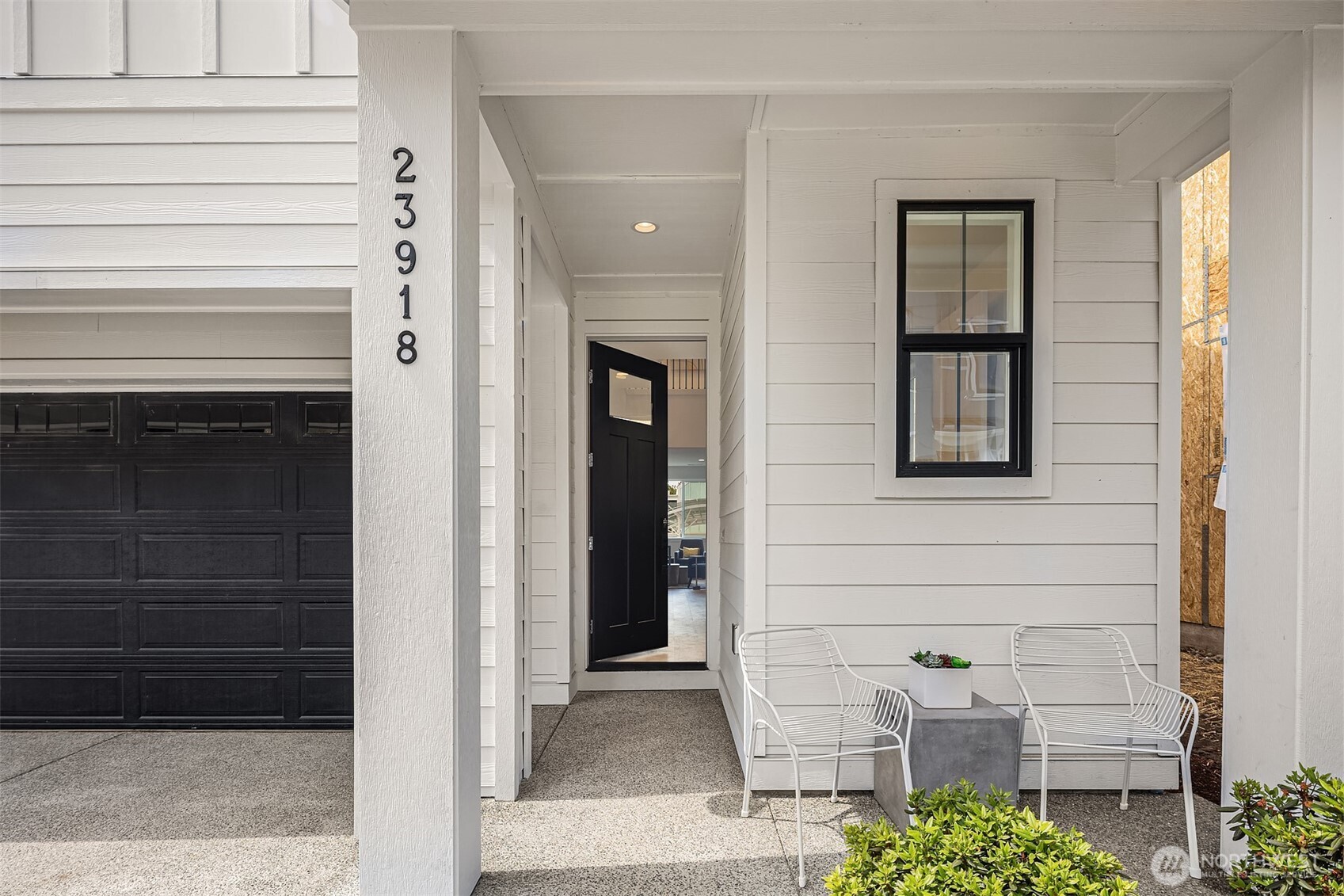 23918 38th Avenue Southeast Bothell, WA 98021 - Photo 3 of 39