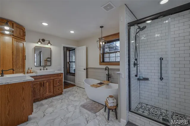 $569,000 | 11110 H Smith Road, Potosi, MO 63664