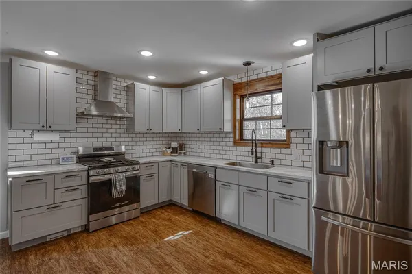 $549,000 | 11110 H Smith Road, Potosi, MO 63664
