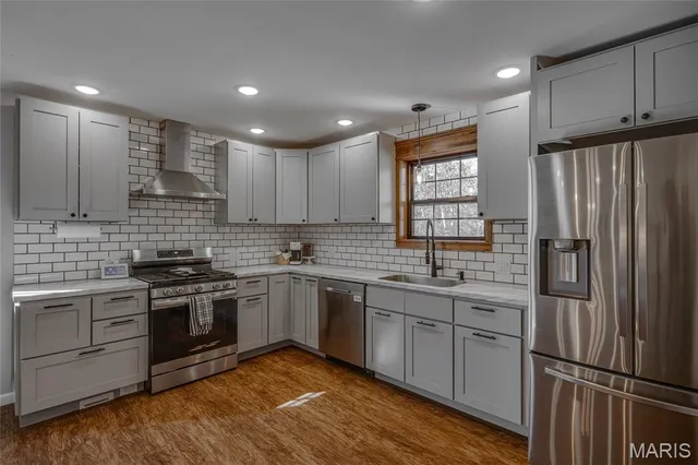 $569,000 | 11110 H Smith Road, Potosi, MO 63664