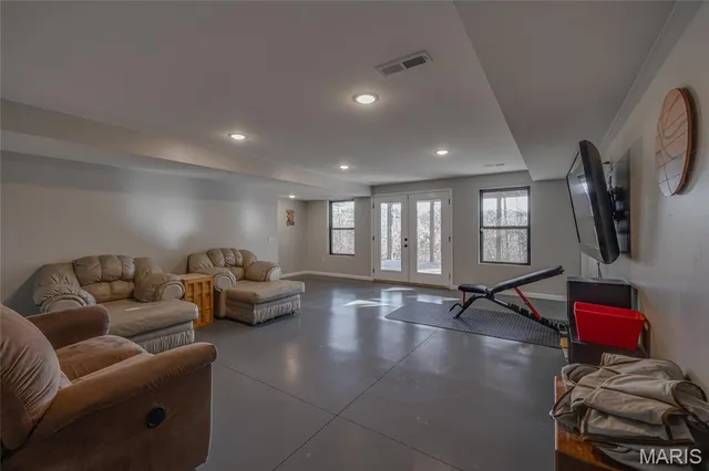 $569,000 | 11110 H Smith Road, Potosi, MO 63664