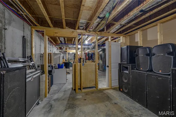 $549,000 | 11110 H Smith Road, Potosi, MO 63664