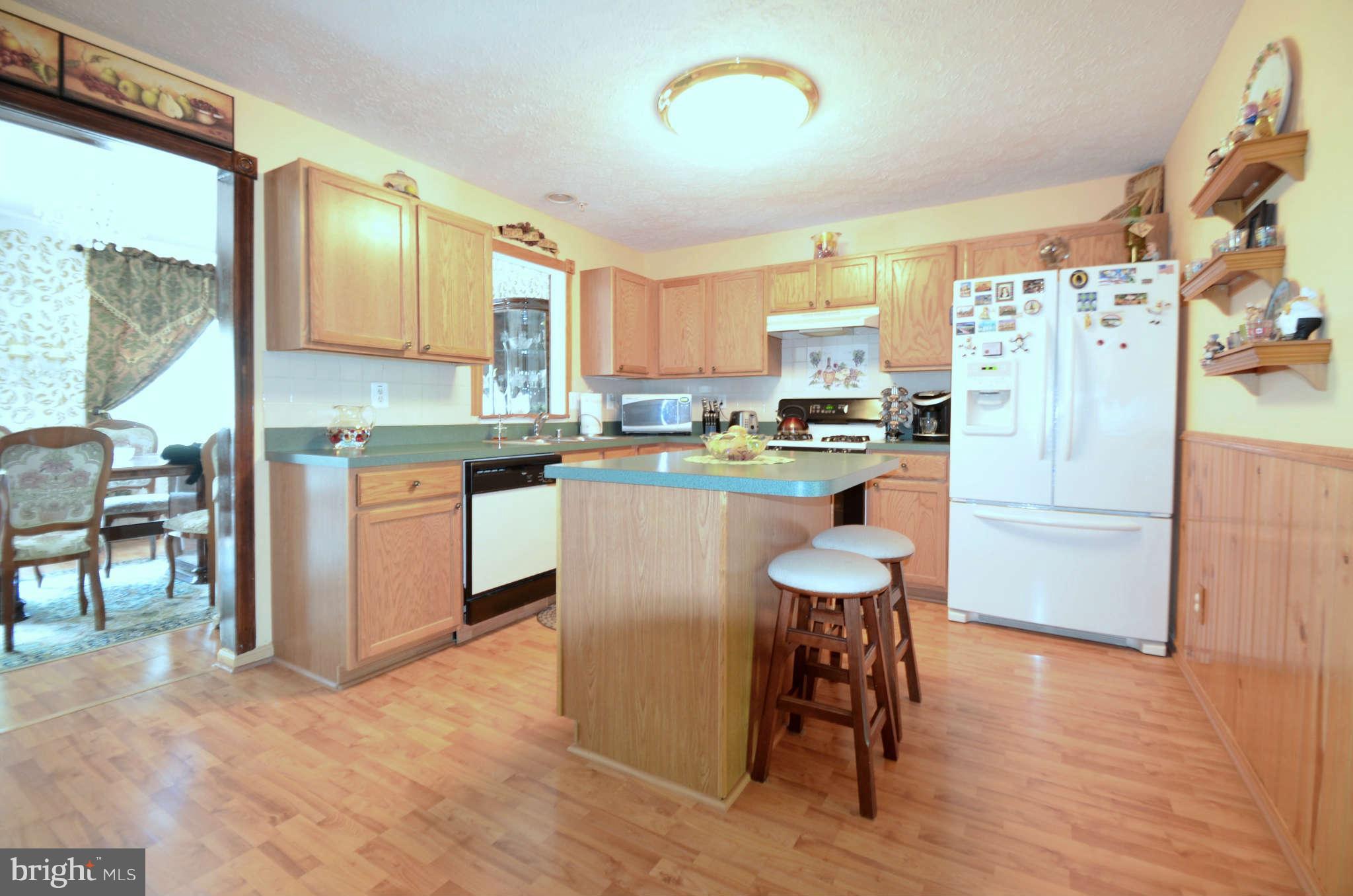 149 Carolstowne Road Reisterstown, MD 21136 - Photo 4 of 21 Kitchen