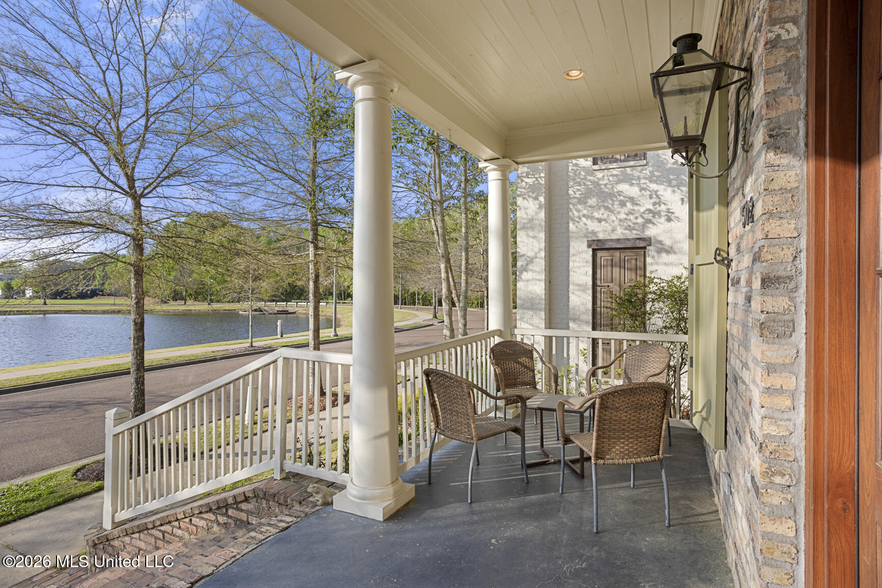 502 Northlake Avenue Ridgeland, MS 39157 - Photo 2 of 23 502 Northlake-27