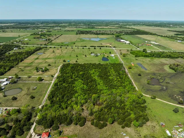 a view of an ocean view