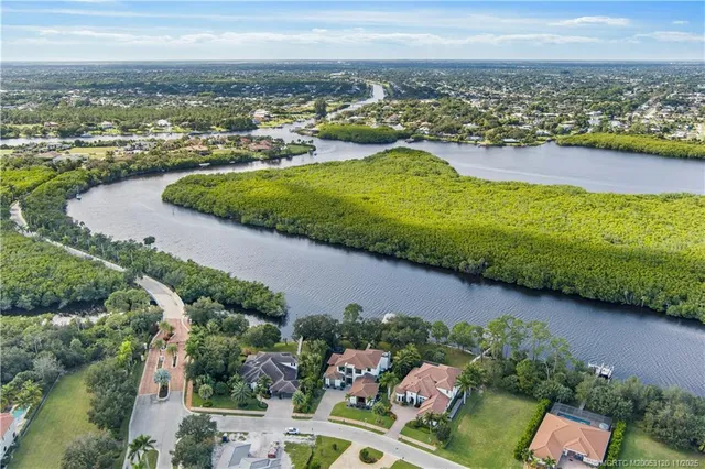 $2,500,000 | 178 Southeast Via Lago Garda, Port St. Lucie, FL 34952