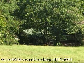 635 Wayne Massie Road Como, MS 38619 - Photo 18 of 31 7842C257-CCB5-48EE-AF54-3443B8E0E5F7