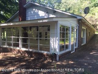 635 Wayne Massie Road Como, MS 38619 - Photo 2 of 31 0B8B77CF-D8FD-4449-8D80-9ED6A4DEDCF1